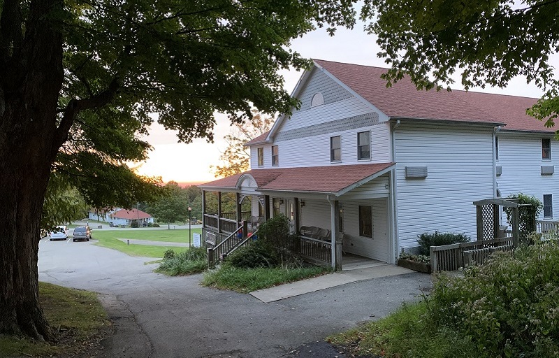Inn Outside Inn Outside